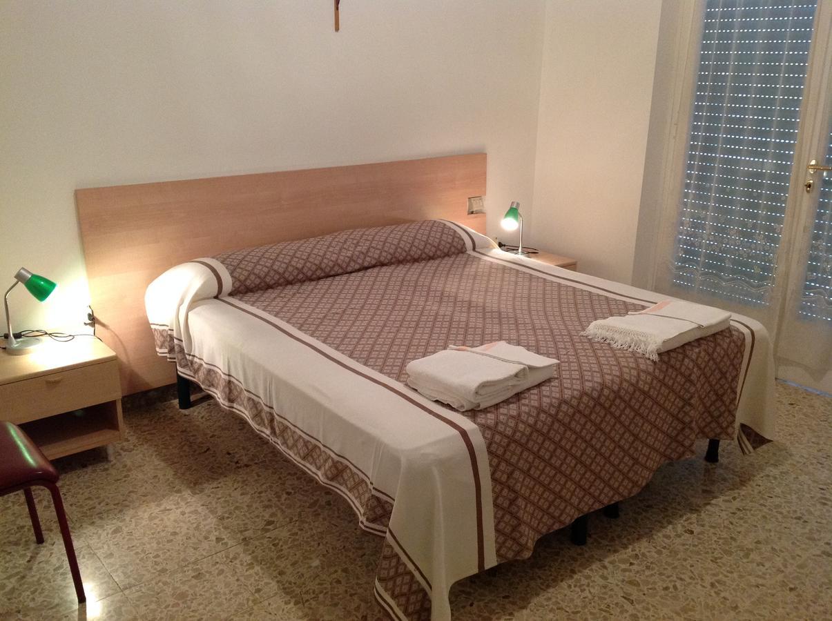 Hotel Casa Diomira Camaiore Bagian luar foto