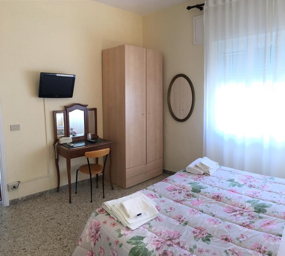 Hotel Casa Diomira Camaiore Bagian luar foto
