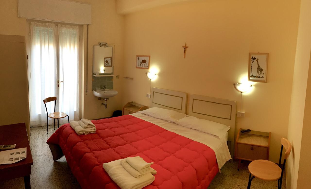 Hotel Casa Diomira Camaiore Bagian luar foto